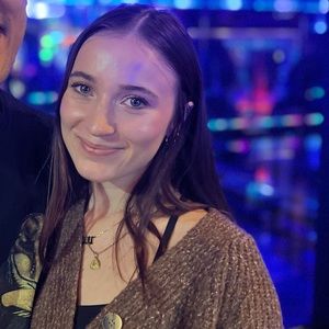 Meet your Posher, Kylie